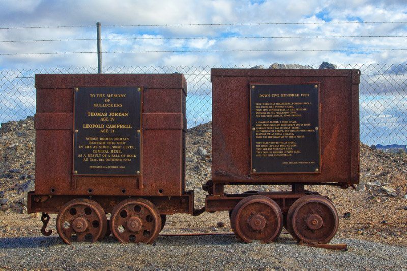 Monument to Dead miners at Broken Hill in Outback Australia
