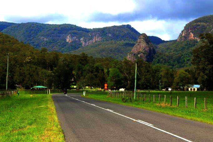 Road Trip from Nerang to Natural Bridge, Springbrook National Park, Queensland