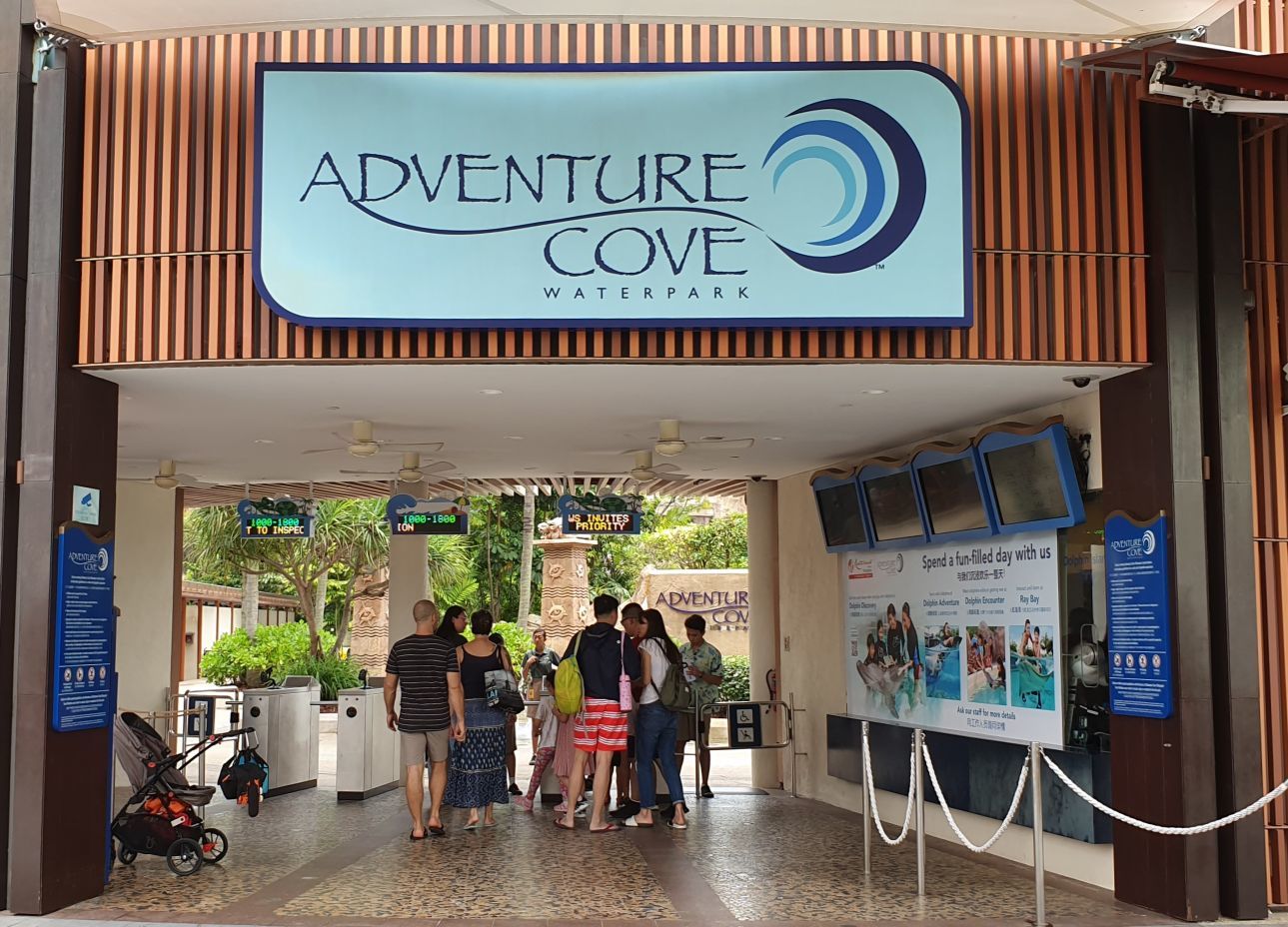 Adventure Cove Entrance